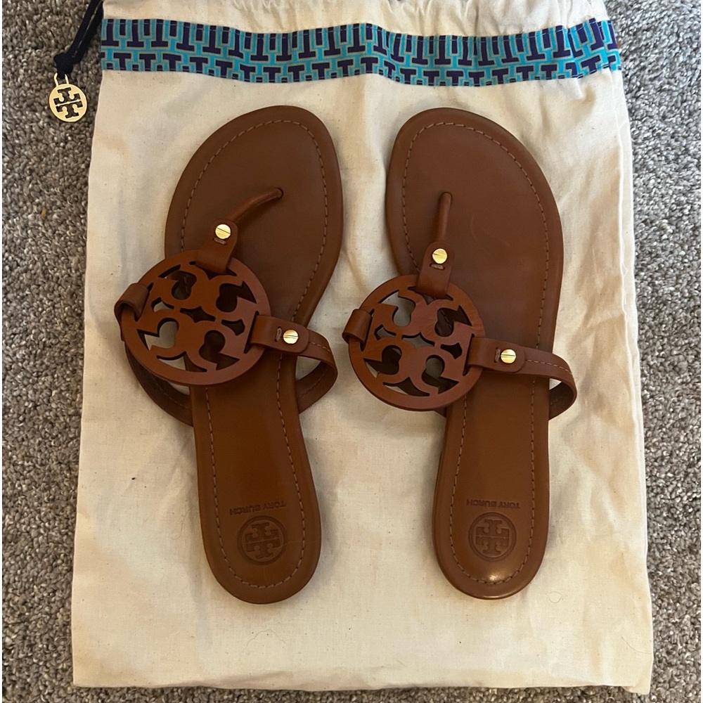 Tory Burch Women’s Brown Leather Slide Sandal in Size 9
